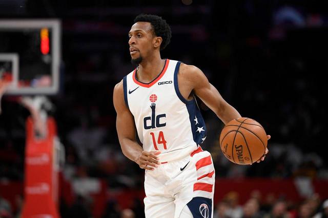 NBA全明星扣篮大赛：麦克朗击败杰伦布朗卫冕